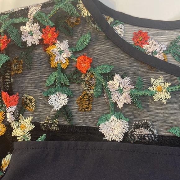 Floral blouse. Size:S - Picture 5 of 8